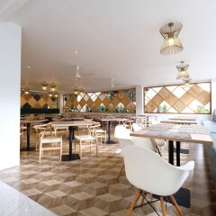 Отель Wongamat Privacy Residence & Resort Паттайя гостиничный бар