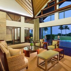 Отель Hilton Sanya Yalong Bay Resort & Spa интерьер отеля