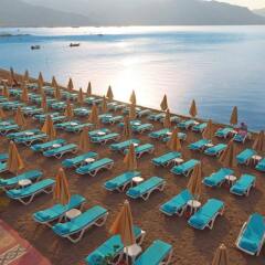 Blue Bay Platinum Hotel пляж