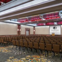 Отель Doubletree by Hilton Los Angeles Downtown США, Лос-Анджелес - 8 отзывов об отеле, цены и фото номеров - забронировать отель Doubletree by Hilton Los Angeles Downtown онлайн помещение для мероприятий фото 2