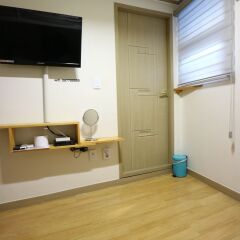 Отель Oneminute Guesthouse интерьер отеля фото 3
