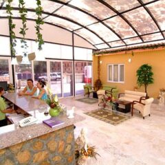 Sayanora Hotel интерьер отеля