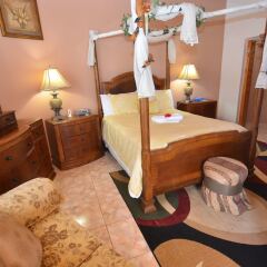 Отель Dream Castle Villa, Montego Bay 8BR Ямайка, Монтего-Бей - отзывы, цены и фото номеров - забронировать отель Dream Castle Villa, Montego Bay 8BR онлайн удобства в номере