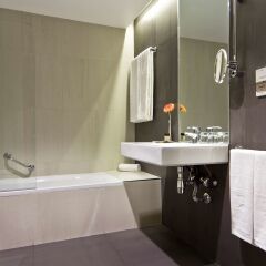 SANA Reno Hotel ванная