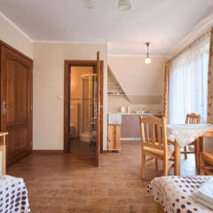 Апартаменты VISITzakopane City Apartments Закопане комната для гостей фото 3