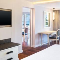 Отель Sheraton Samui Resort сейф в номере