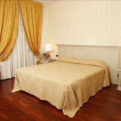 Hotel Villa Medici Рокка-Сан-Джованни комната для гостей