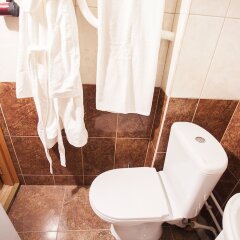 Гостиница Funny Dolphins Apartments Goncharny в Москве отзывы, цены и фото номеров - забронировать гостиницу Funny Dolphins Apartments Goncharny онлайн Москва ванная фото 2