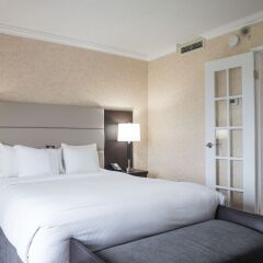 Отель Doubletree By Hilton Gatineau-Ottawa Гатино комната для гостей фото 3