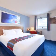 Travelodge London Central City Road Hotel комната для гостей фото 3