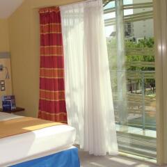 Отель Holiday Inn Express Paris Canal De La Villette Париж детские мероприятия фото 2