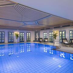Maritim Hotel Nürnberg бассейн
