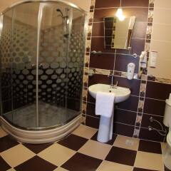 Rebetika Hotel Турция, Сельчук - 1 отзыв об отеле, цены и фото номеров - забронировать отель Rebetika Hotel онлайн ванная фото 2