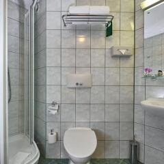 Гостиница Достоевский 4* Стандартный номер с 2 отдельными кроватями фото 7