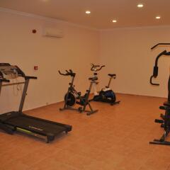 Отель Sunshine Holiday Resort фитнесс-зал