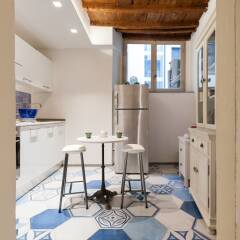 Отель Short-let Florence Charming Suite Флоренция в номере фото 2