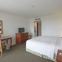 Отель Pacific Star Resort And Spa Тамунинг удобства в номере фото 2