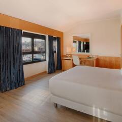 Отель NH Collection Genova Marina комната для гостей фото 5