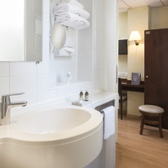 Отель Jacks Hotel Франция, Париж - 1 отзыв об отеле, цены и фото номеров - забронировать отель Jacks Hotel онлайн ванная фото 2