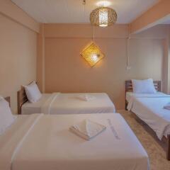 Отель Smile Buri House Бангкок сейф в номере