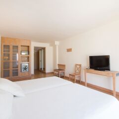 Отель Iberostar Club Cala Barca комната для гостей фото 2