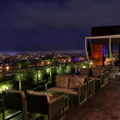 Aston Jambi Hotel & Conference Center гостиничный бар
