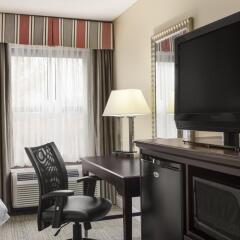 Отель Hampton Inn Memphis/Collierville удобства в номере фото 2