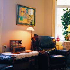 Апартаменты Beautiful, Artistic, Heirloom Apartment Стокгольм интерьер отеля