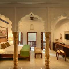 Отель WelcomHeritage Haveli Dharampura комната для гостей фото 3
