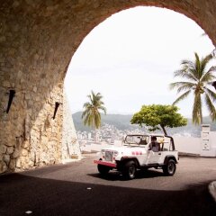 Отель Las Brisas Acapulco городской автобус