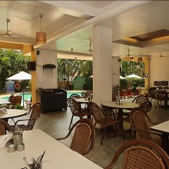 Отель Lambana Resort Индия, Северный Гоа - отзывы, цены и фото номеров - забронировать отель Lambana Resort онлайн питание