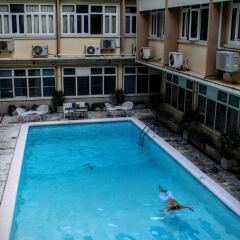 Miami Hostel Sukhumvit бассейн фото 3