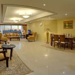 Deira Suites Hotel Apartment интерьер отеля фото 2