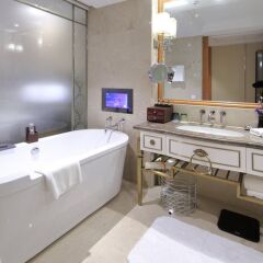 Отель Wyndham Grand Xiamen Haicang Сямынь спа