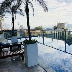 Huong Sen Annex Hotel бассейн фото 2