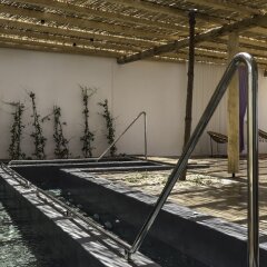 Отель Andronis Arcadia Hotel Греция, Остров Санторини - отзывы, цены и фото номеров - забронировать отель Andronis Arcadia Hotel онлайн приотельная территория фото 2