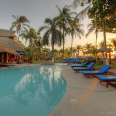 Bahia del Sol Beach Front Boutique Hotel бассейн фото 3