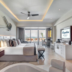 Отель Royalton Blue Waters Montego Bay, An Autograph Collection All Inclusive Resort Ямайка, Рио Буэно - отзывы, цены и фото номеров - забронировать отель Royalton Blue Waters Montego Bay, An Autograph Collection All Inclusive Resort онлайн комната для гостей фото 4