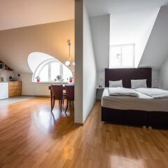 Jacob Apartments Hostel Penzion Брно сейф в номере