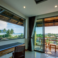 Отель Aqua Resort Phuket балкон