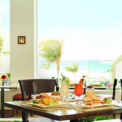 Отель Panama Jack Resorts Gran Caribe Cancun - All Inclusive Мексика, Канкун - 1 отзыв об отеле, цены и фото номеров - забронировать отель Panama Jack Resorts Gran Caribe Cancun - All Inclusive онлайн питание