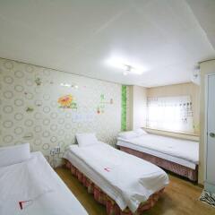Отель Guest House Myeongdong комната для гостей фото 5