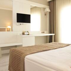 Port River Hotel - All Inclusive комната для гостей фото 3