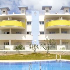 Апартаменты Novogolf Apartments - Marholidays бассейн