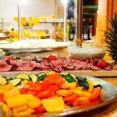 Hotel Starkenberg Сцена питание