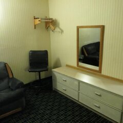 Отель Budget Inn Hollywood США, Лос-Анджелес - отзывы, цены и фото номеров - забронировать отель Budget Inn Hollywood онлайн удобства в номере