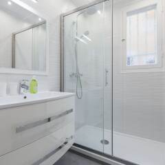 Отель Appartement moderne - Vieux Nice ванная