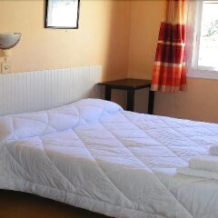 Отель Hostal Horizonte Ес-Кастель комната для гостей