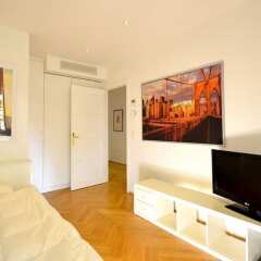 Отель Vienna Residence High-class Luxury Apartment for up to 6 Happy Guests Австрия, Вена - отзывы, цены и фото номеров - забронировать отель Vienna Residence High-class Luxury Apartment for up to 6 Happy Guests онлайн комната для гостей фото 2