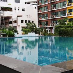 Отель NEO Condo Jomtien by Good Luck бассейн